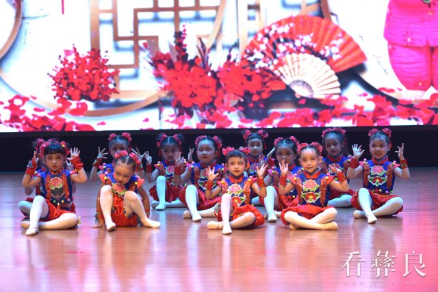 PHS_8478_副本.jpg