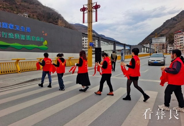 图2.jpg